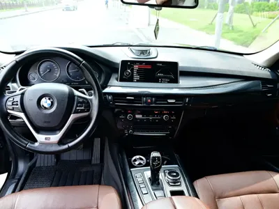 BMW X5 (Import)