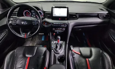 Hyundai Veloster