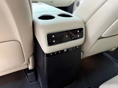 Li Auto Li MEGA
