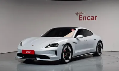 Porsche Taycan