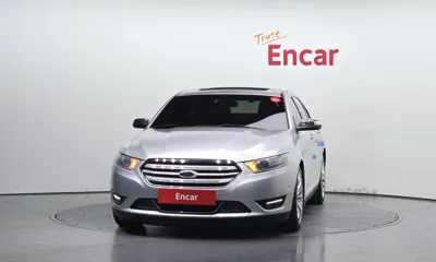 Ford Taurus