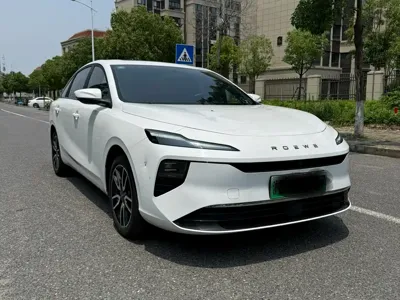 Roewe 荣威D6