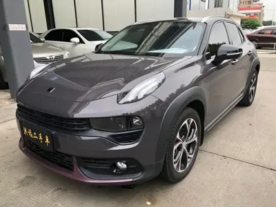 Lynk & Co 02