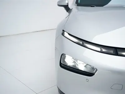 Xpeng P7