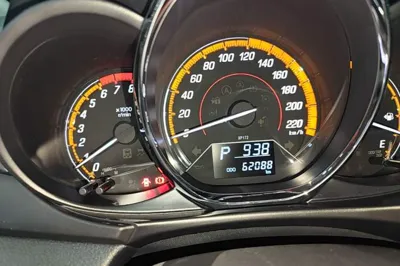 Toyota YARiS L Zhi Xuan