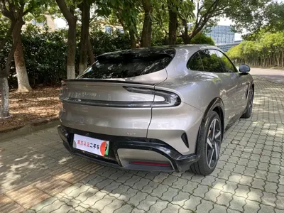 Xiaomi 小米YU7