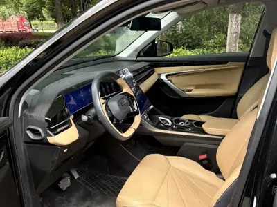 Geely Boyue L