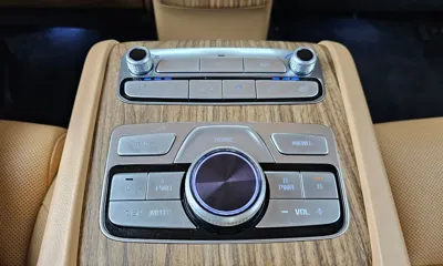 Kia K9