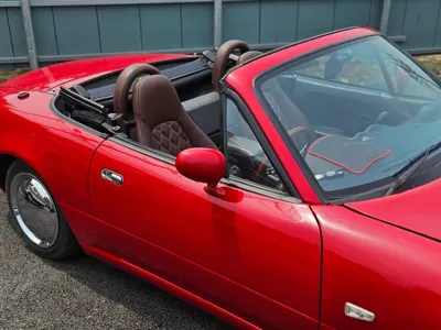 Mazda Eunons