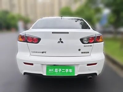Mitsubishi Lancer EX