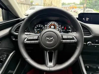 Mazda 3 Axela