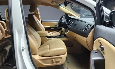 Kia Canival