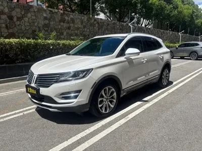 Lincoln MKC