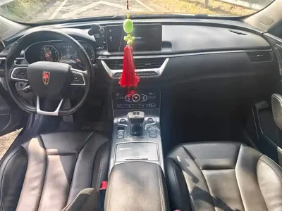 Hongqi Hongqi H5