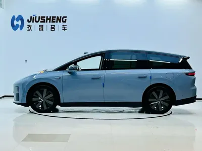 Li Auto 理想i8