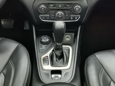 Jeep Cherokee (Import)
