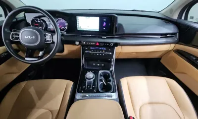 Kia Canival