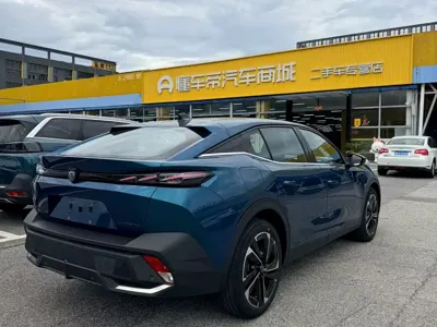 Peugeot 408X