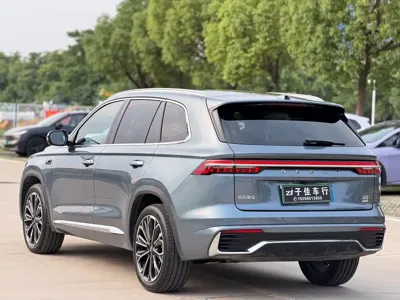 Geely Xingyue L