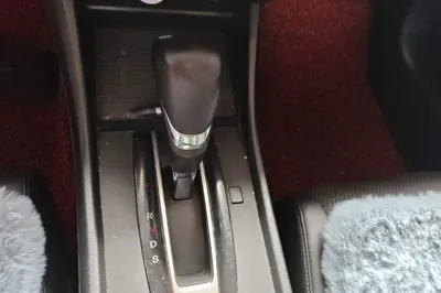 Honda Jade