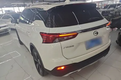 GAC Trumpchi GS4