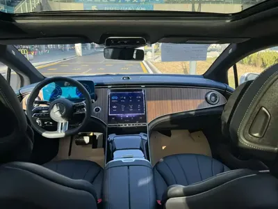 Mercedes-Benz EQE