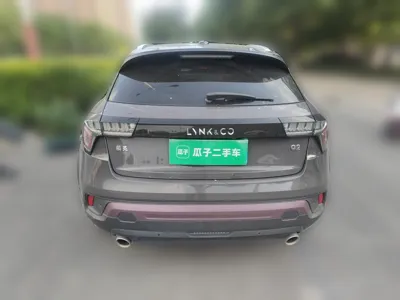 Lynk & Co 02