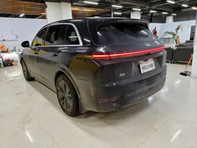 Li Auto Li L7