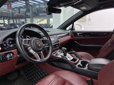 Porsche Cayenne Hybrid