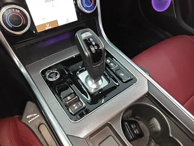Jaguar XEL