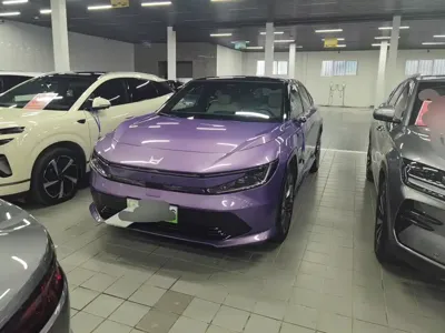 Honda 广汽本田P7