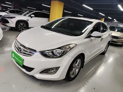 Hyundai Elantra (5th Generation