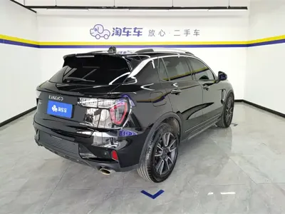 Lynk & Co 01