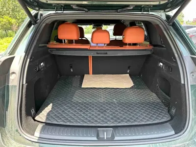Li Auto Li L6