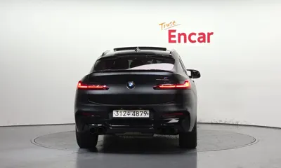 BMW X4M