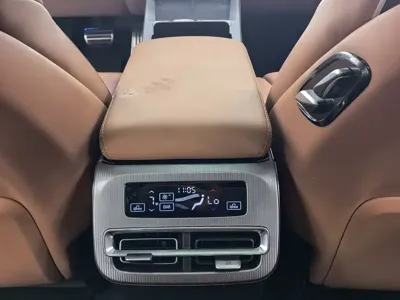 BYD 汉L
