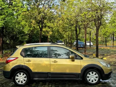 Venucia R50X