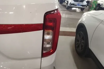 Dongfeng Fengon 380