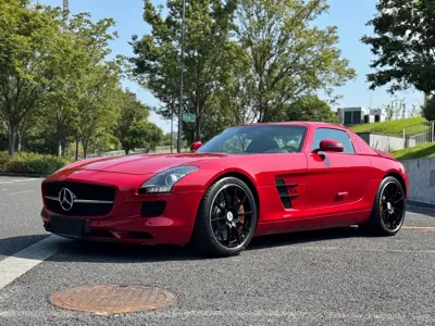 Mercedes-Benz SLS AMG