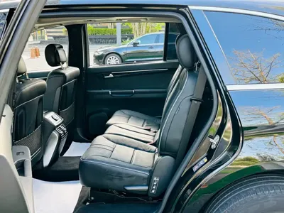 Mercedes-Benz R-Class
