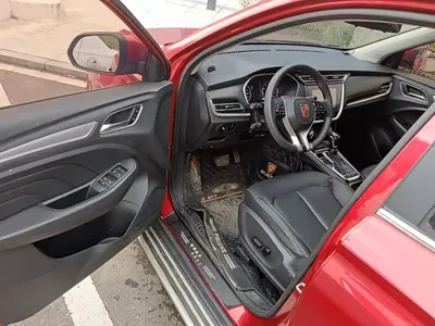 Roewe RX3