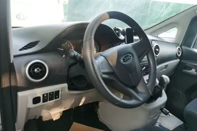 JAC Refine M3