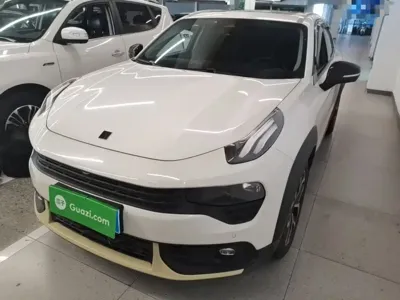 Lynk & Co 02