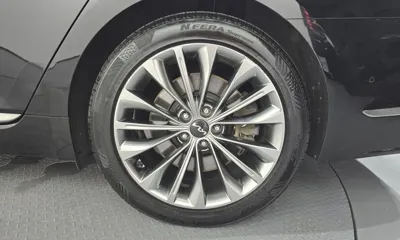 Kia K9