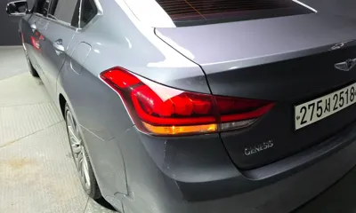 Hyundai Genesis