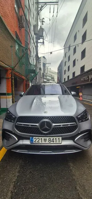 Mercedes-Benz GLE-Class