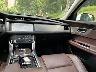 Jaguar XFL