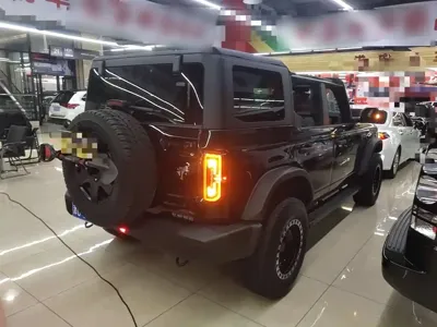 Ford Bronco
