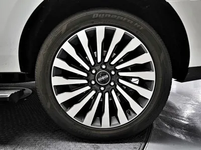 Lincoln Navigator