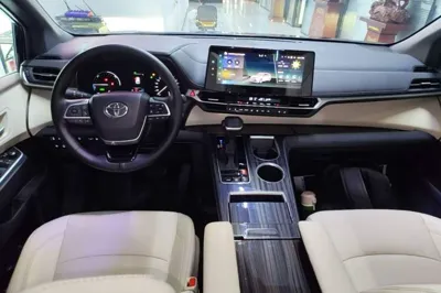 Toyota Sienna
